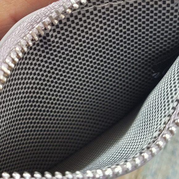 Wallet Keychain/Card Holder. - Picture 4 of 6